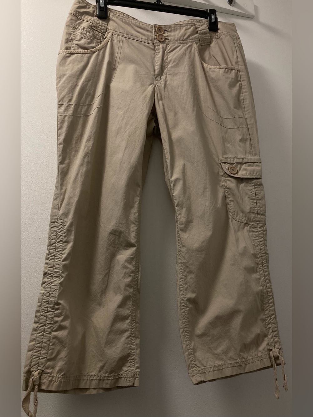 DKNY Active Petite Khaki Cargo Capri Pants 12P